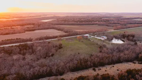 15017 Botkin RD, Centerville, KS 66014