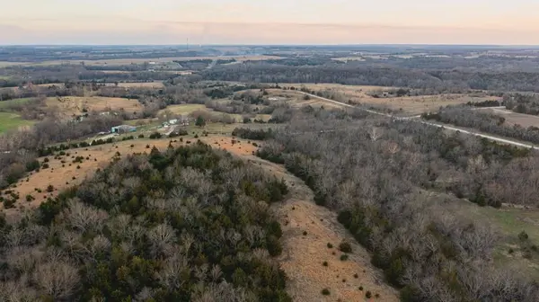15017 Botkin RD, Centerville, KS 66014