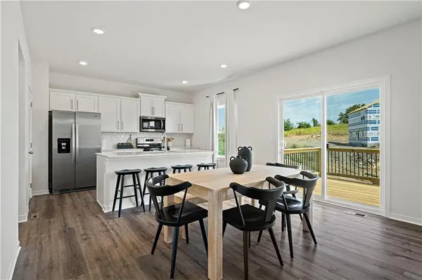 25243 W 177th TER, Gardner, KS 66030