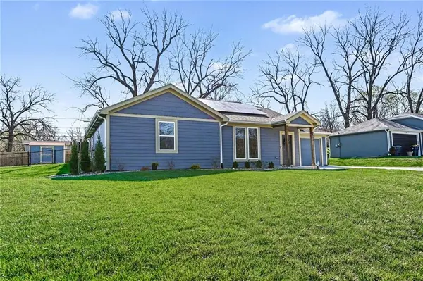 3517 N College AVE, Kansas City, MO 64117