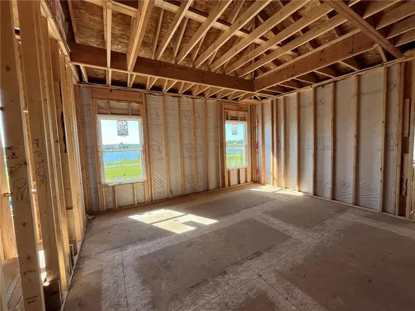1622 Hanover LN, Raymore, MO 64083