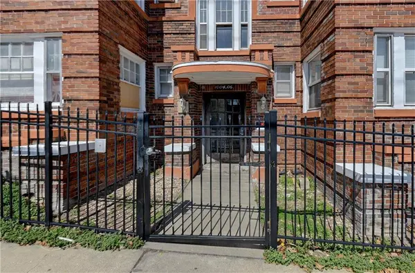 4245 Harrison ST, Kansas City, MO 64110