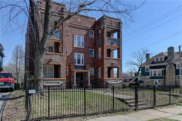 4245 Harrison ST, Kansas City, MO 64110