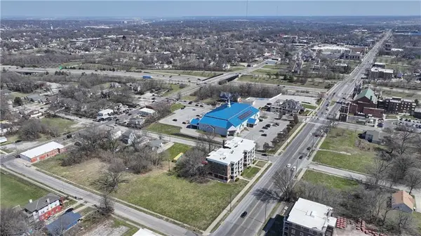 1614 E Linwood BLVD, Kansas City, MO 64109