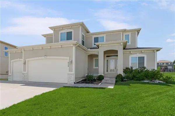 6709 NW 105th ST, Kansas City, MO 64154