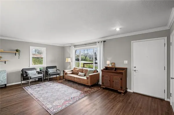 4909 Nall AVE, Roeland Park, KS 66202