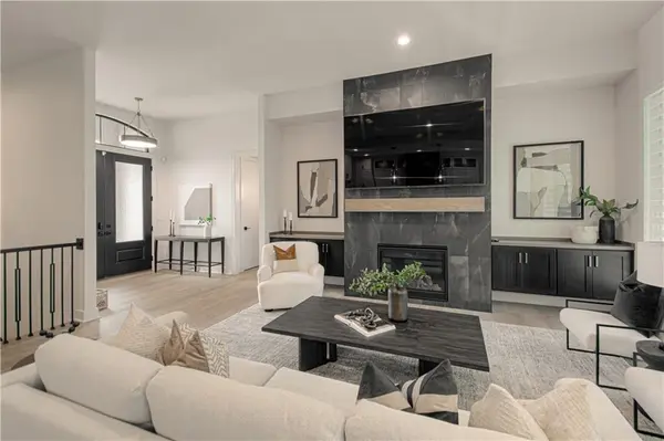 10313 W 151 PL, Overland Park, KS 66221