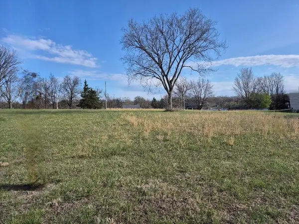 Lot 1821 Lake Viking TER, Gallatin, MO 64640