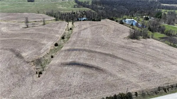 Drake AVE, Pattonsburg, MO 64670