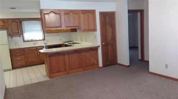 302 E Monroe ST, Pittsburg, KS 66762