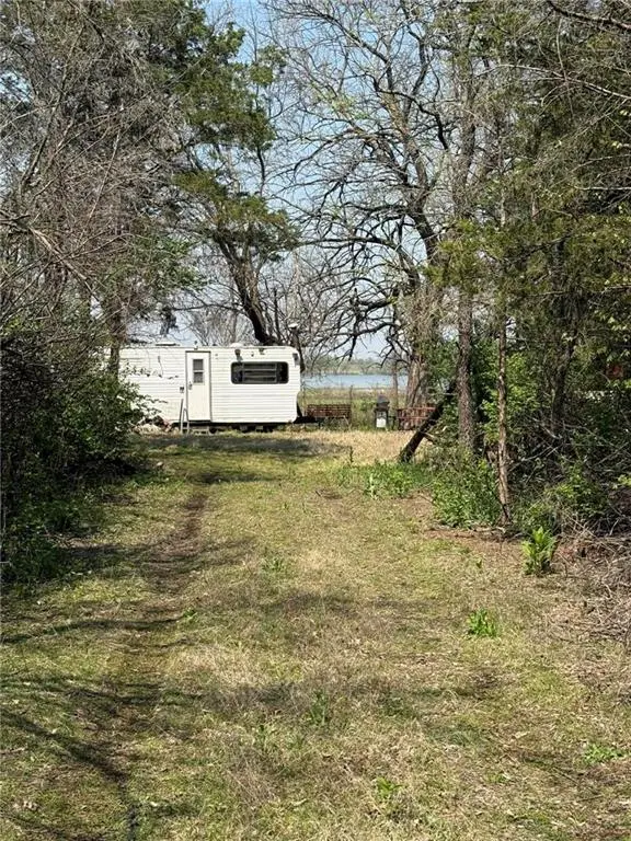 18760 McKinley Lake RD, Parsons, KS 67356