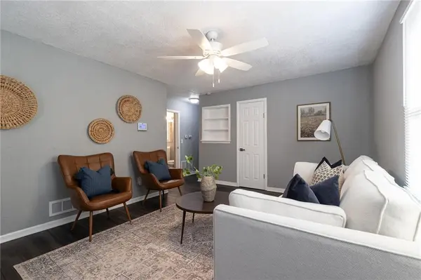 3309 E 69th ST, Kansas City, MO 64132