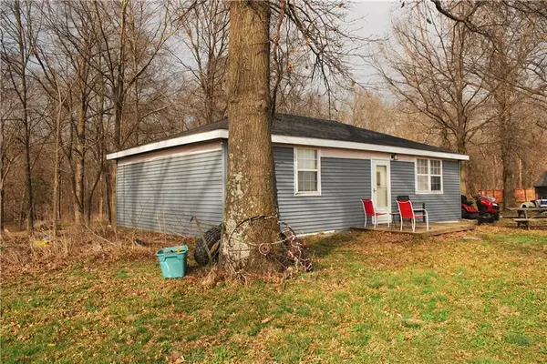 23720 Finn DR, Laclede, MO 64651