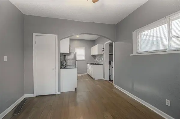 532 PARALLEL AVE, Kansas City, KS 66104