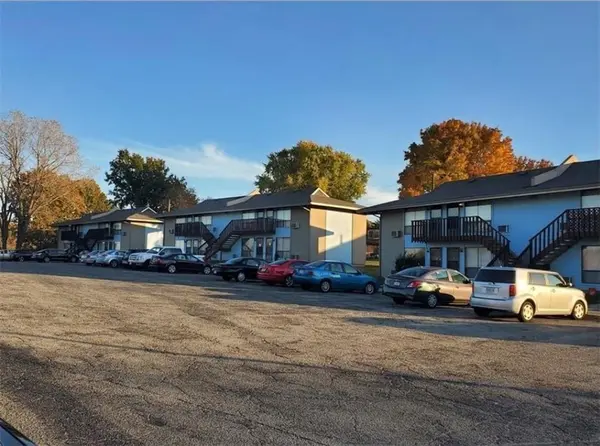 S Swope DR, Independence, MO 64057