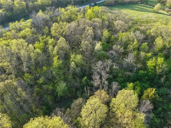 102nd ST, Gilman City, MO 64642