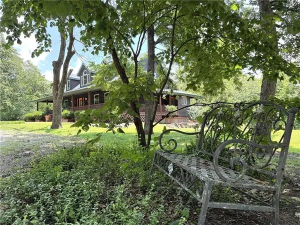 22678 S Tyson CIR, Lacygne, KS 66040
