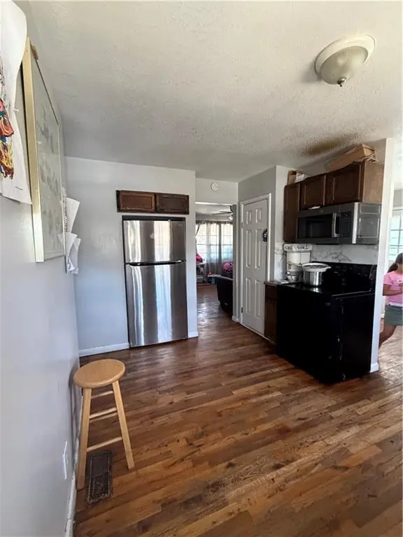 340 N Topping AVE, Kansas City, MO 64123