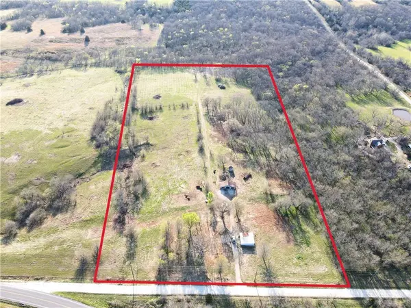 1112 sw 21st rd RD, Leeton, MO 64761
