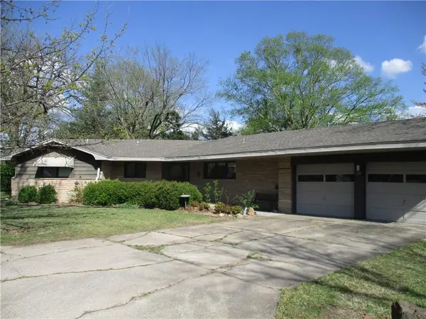 400 S Washington ST, Columbus, KS 66725