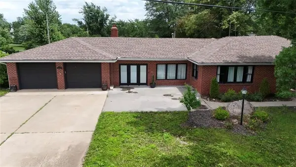 411 S Hillcrest DR, Maysville, MO 64469