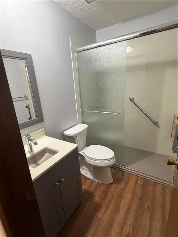 2607 NW Powderhorn DR, Kansas City, MO 64154