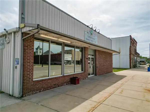 203 W Main ST, Cherryvale, KS 67335