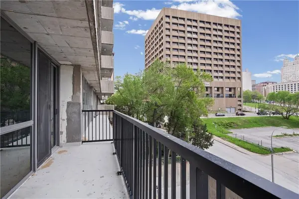 600 Admiral BLVD #507, Kansas City, MO 64106