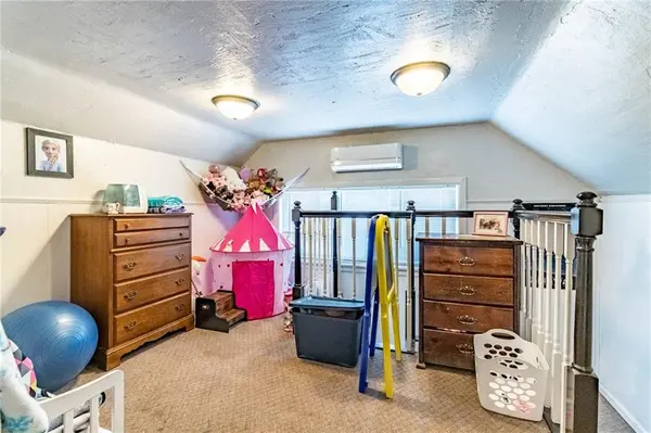 401 E Jackson ST, Windsor, MO 65360
