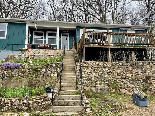 25649 Pine Cove RD, Edwards, MO 65326