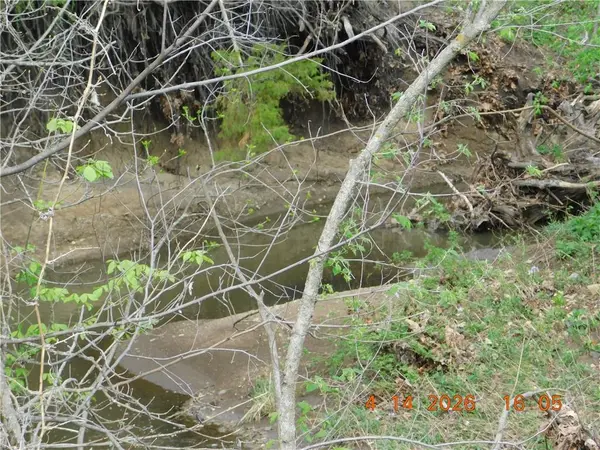 493 SW 1000 RD, Chilhowee, MO 64733