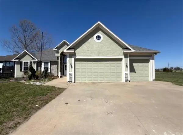 22367 S MADISON ST, Spring Hill, KS 66083