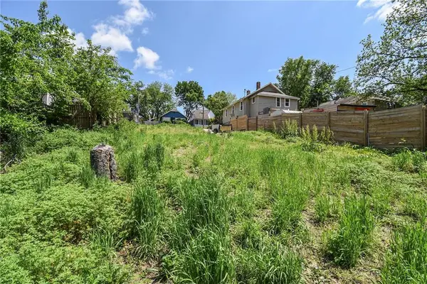 508 Wallace AVE, Kansas City, MO 64125