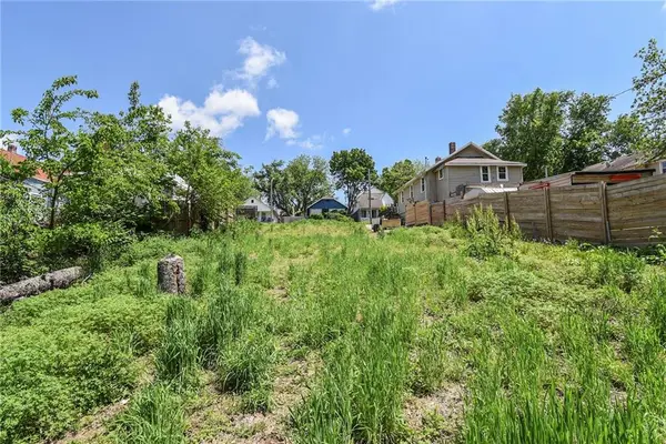 508 Wallace AVE, Kansas City, MO 64125