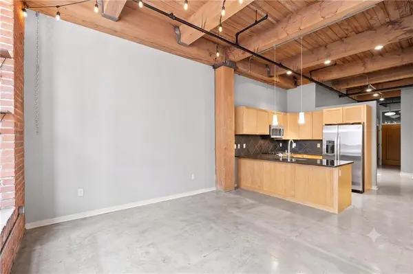 712 Broadway BLVD #401, Kansas City, MO 64105