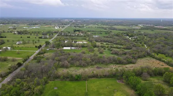 S School RD, Raymore, MO 64083