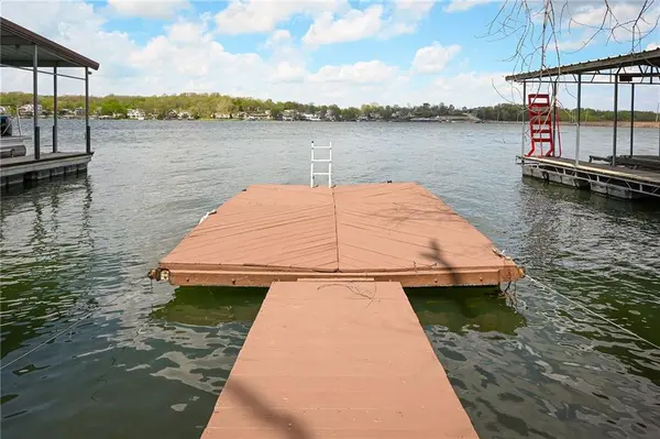 92 Z ST, Lake Lotawana, MO 64086