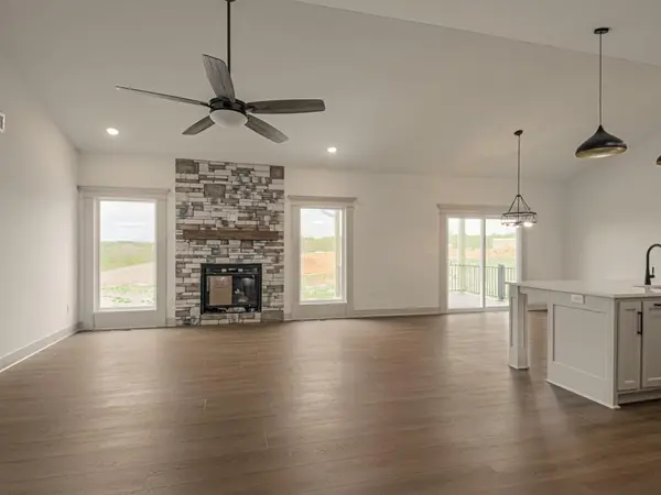 16810 NW 124th ST, Platte City, MO 64079