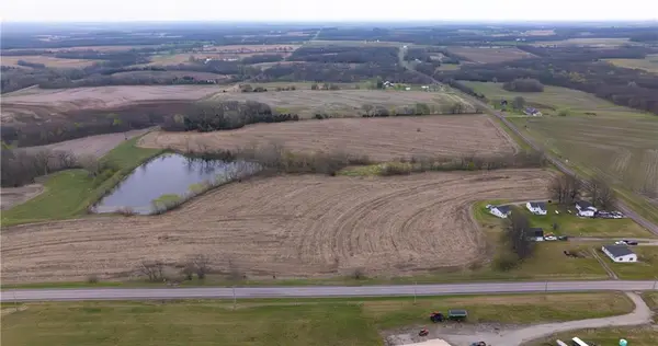 19004 State Highway DD N/A, Pattonsburg, MO 64670