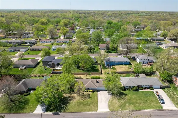 1800 Country Club DR, Chillicothe, MO 64601