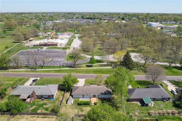 1800 Country Club DR, Chillicothe, MO 64601
