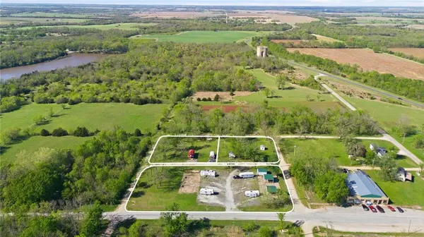 74 3rd ST, Moran, KS 66755