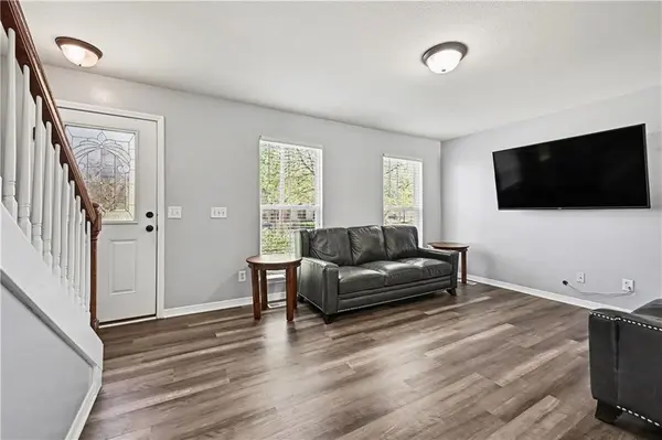 8156 N Oakley unit 17-D AVE, Kansas City, MO 64119