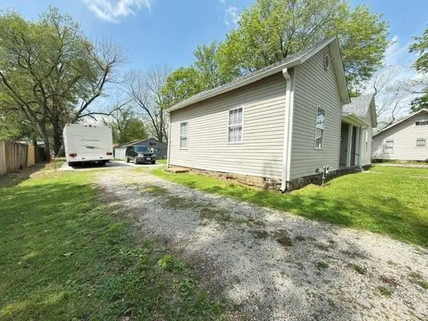 1005 Walnut ST, Lamar, MO 64759