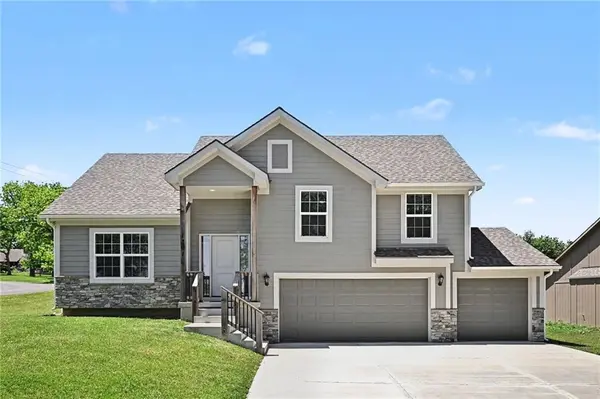 1301 W Concord DR, Plattsburg, MO 64477