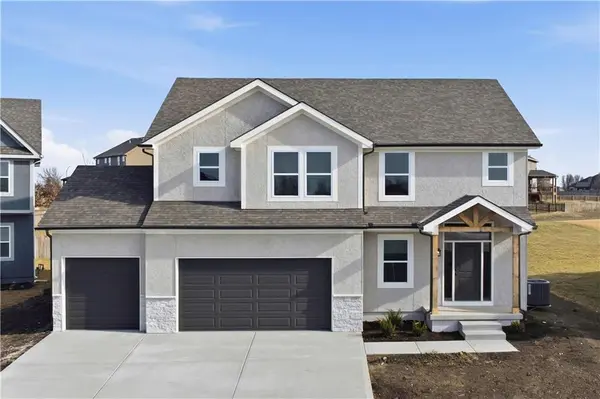 27610 E 128th CT, Lee's Summit, MO 64086