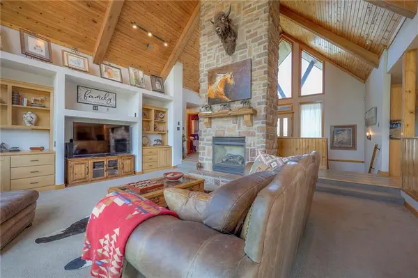 7325 SW 93rd ST, Wakarusa, KS 66546