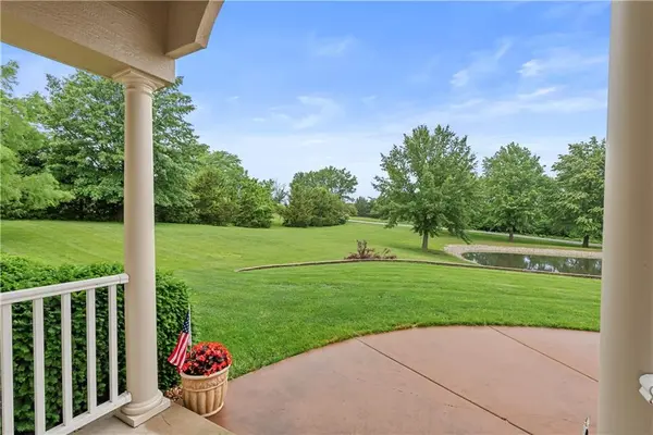 29503 SE Moreland School RD, Blue Springs, MO 64014