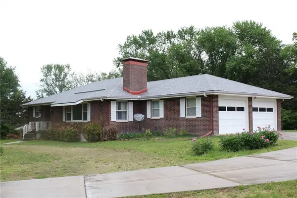 517 S 21 ST, Leavenworth, KS 66048