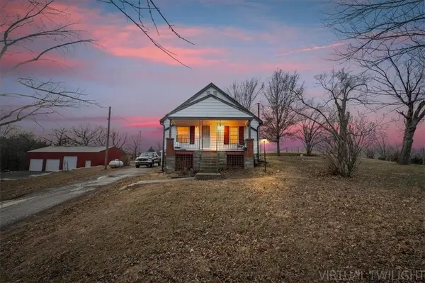 100 N 94th ST, Edwardsville, KS 66111
